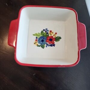 The Pioneer Woman Red and White Floral Bakeware